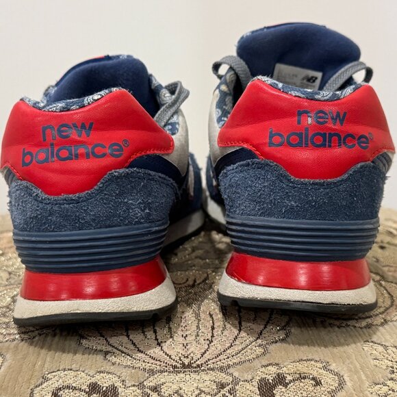 9.5 Paisley 574 blue suede.  Lightly used. - Picture 10 of 10